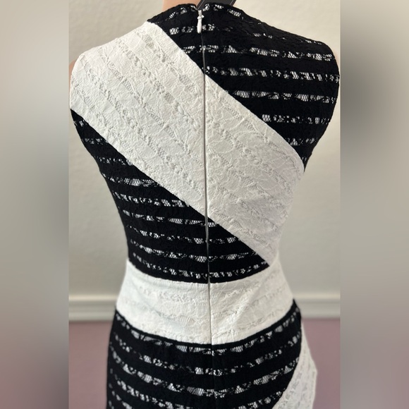 Color block dress NWT πππ - Picture 8 of 12